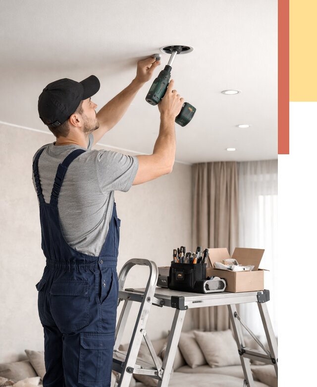 Установка и монтаж точечных светильников в натяжной потолок в Лениногорске от 1858 руб. | ОТДЕЛОЧНИК-Лнр